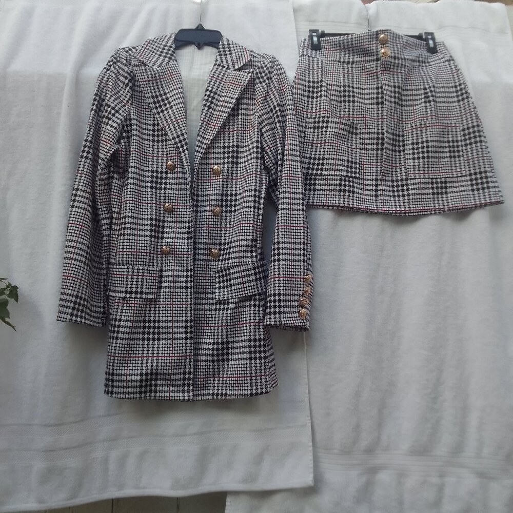Bundle matching sunglasses&slim-fit long blazer crop skirt set, brand new